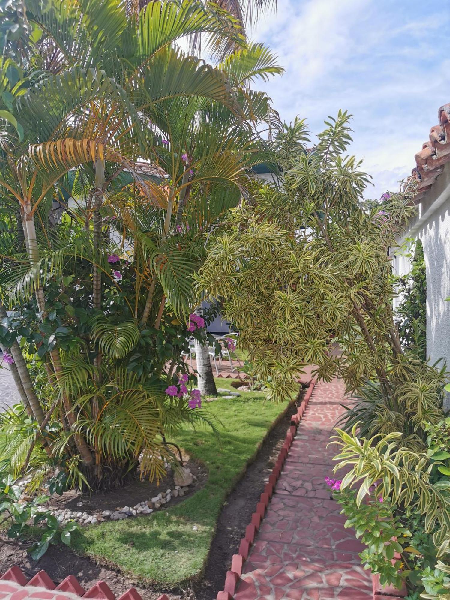 Casa Frasser Honda  Exterior photo